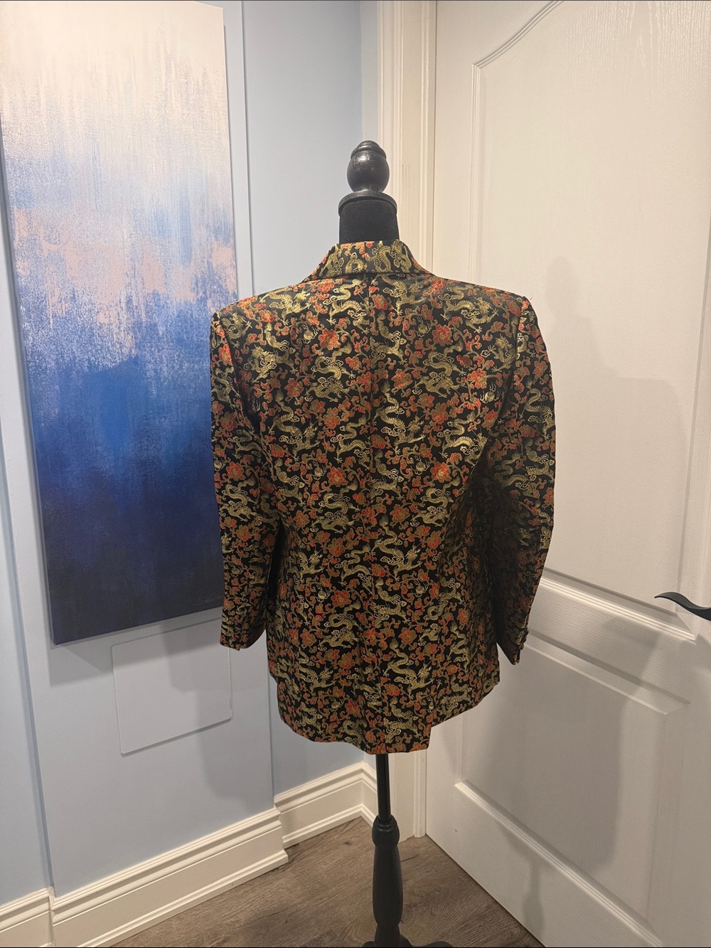 Women's Metallic Brocade Blazer in Gold & Black - Picture 5 of 12